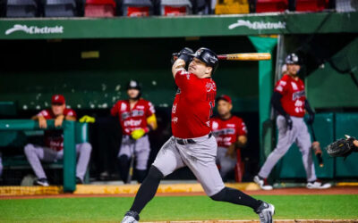 En extra innings, Campeche empata la serie